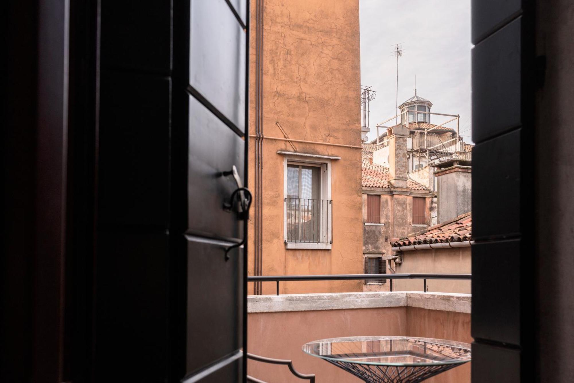 Be Mate Ponte Di Rialto Aparthotel Venice Luaran gambar